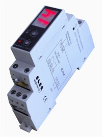 Termostat digital for DIN-montering 1-kanal 8A AC1
